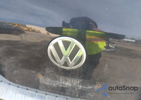 2014 Volkswagen Touareg 3.6L Lux z USA, uszkodzony, nr VIN WVGEF9BP9ED014722